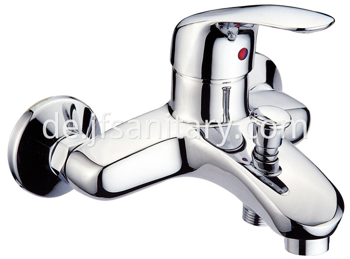 faucet with shower diverter